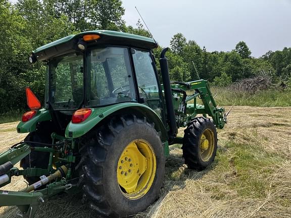 Image of John Deere 5075E equipment image 3