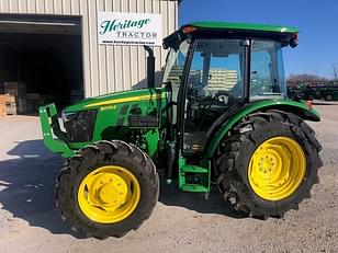 Main image John Deere 5075E 0