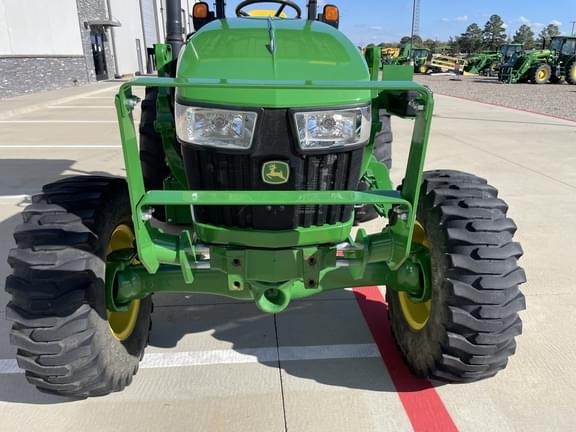 Image of John Deere 5075E equipment image 3