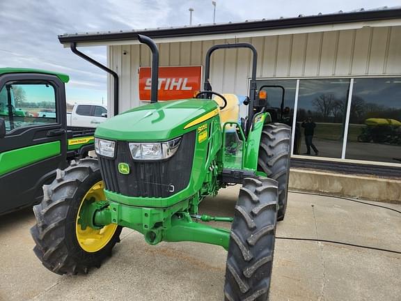 Image of John Deere 5075E equipment image 1