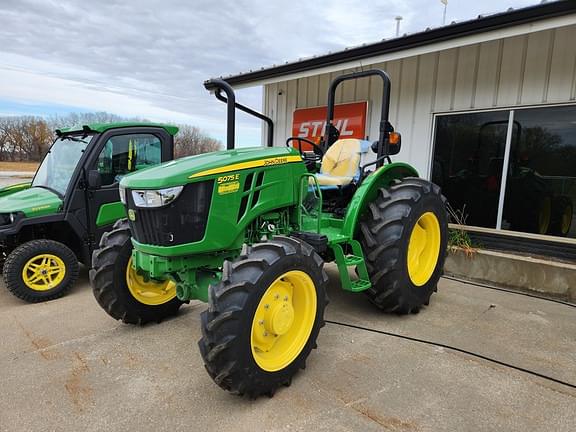 Image of John Deere 5075E equipment image 3