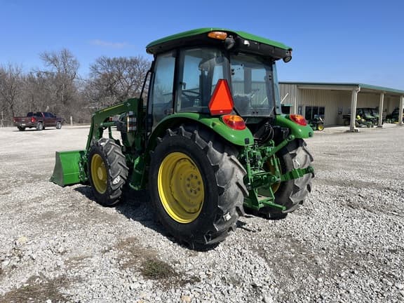 Image of John Deere 5075E equipment image 2