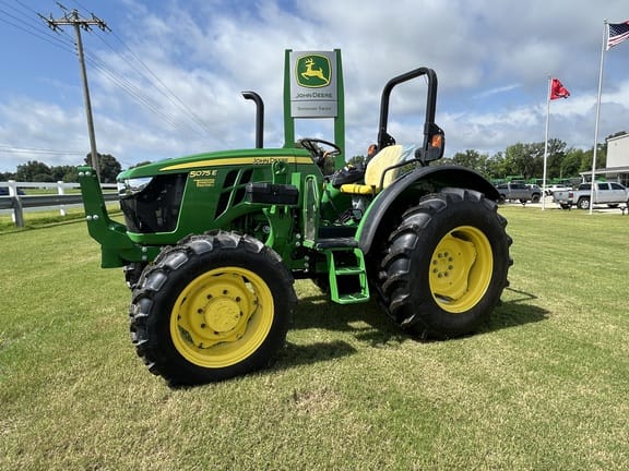 2024 John Deere 5075E Equipment Image0