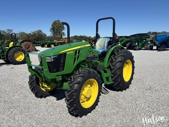 Image of John Deere 5075E equipment image 1