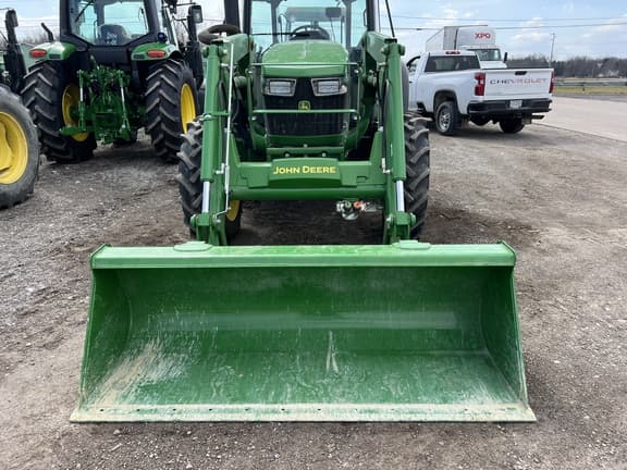 Image of John Deere 5075E equipment image 2
