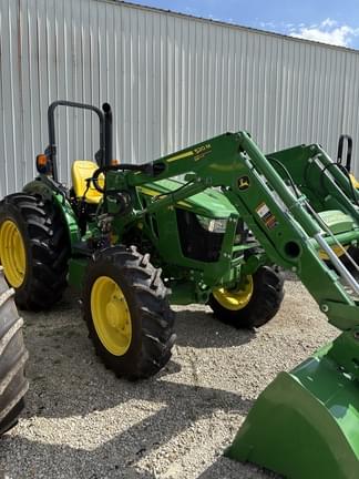 Image of John Deere 5075E equipment image 2