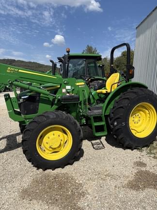 Image of John Deere 5075E equipment image 1