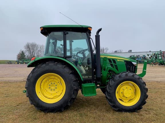 Image of John Deere 5075E equipment image 2