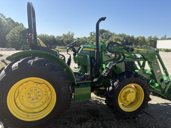 Image of John Deere 5075E Primary image