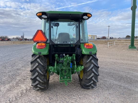 Image of John Deere 5075E equipment image 3