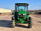 Thumbnail image John Deere 5075E 3