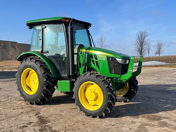 Image of John Deere 5075E equipment image 3