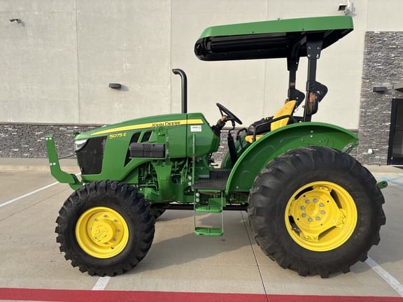 2024 John Deere 5075E Equipment Image0