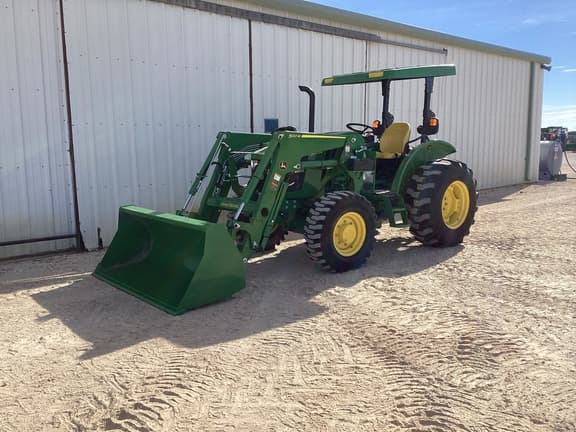 Image of John Deere 5075E equipment image 1