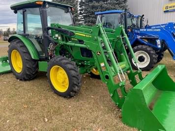 Main image John Deere 5075E