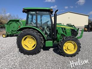 Main image John Deere 5075E 0