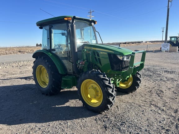 Main image John Deere 5075E
