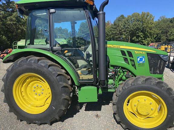 Image of John Deere 5075E Primary image