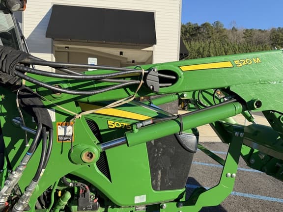 Image of John Deere 5075E equipment image 4