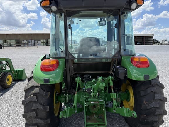 Image of John Deere 5075E equipment image 3