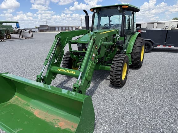 Image of John Deere 5075E equipment image 1