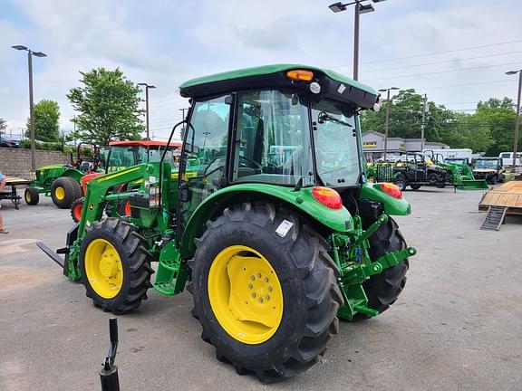 Image of John Deere 5075E equipment image 1