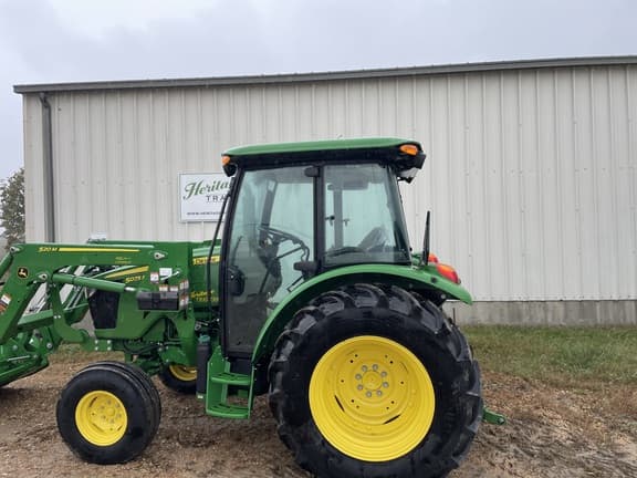 Image of John Deere 5075E equipment image 4