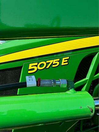 Image of John Deere 5075E equipment image 1