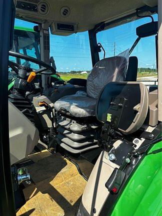 Image of John Deere 5075E equipment image 2