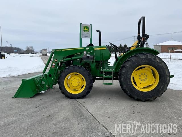 Image of John Deere 5075E equipment image 1