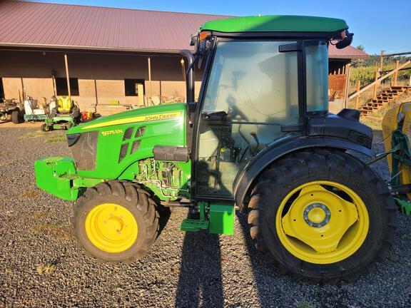 Image of John Deere 5075EN equipment image 2