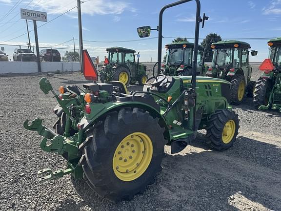 Image of John Deere 5075GL equipment image 4