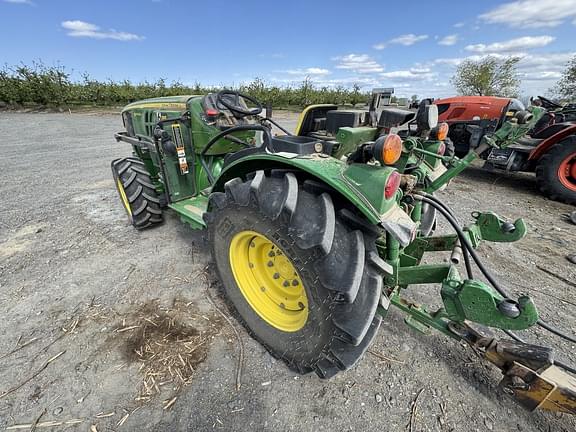 Image of John Deere 5075GL equipment image 2