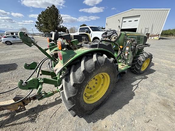 Image of John Deere 5075GL equipment image 4