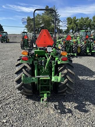 Image of John Deere 5075GL equipment image 3