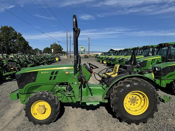 Image of John Deere 5075GL equipment image 1