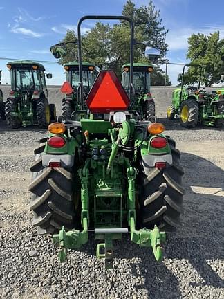 Image of John Deere 5075GL equipment image 3