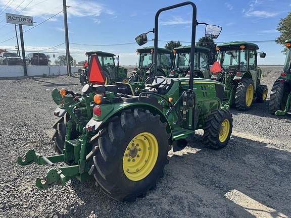 Image of John Deere 5075GL equipment image 4