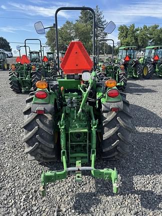 Image of John Deere 5075GL equipment image 3