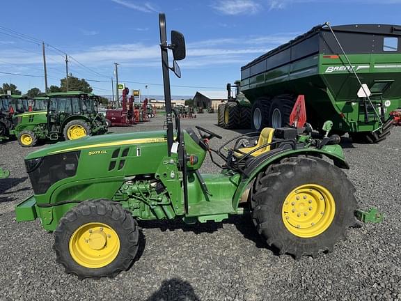 Image of John Deere 5075GL equipment image 1
