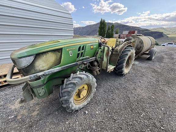 Image of John Deere 5075GL Primary image