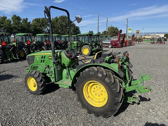 Image of John Deere 5075GL equipment image 2