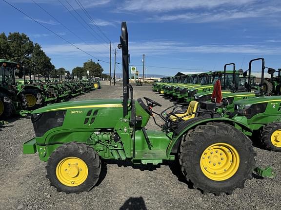 Image of John Deere 5075GL equipment image 1