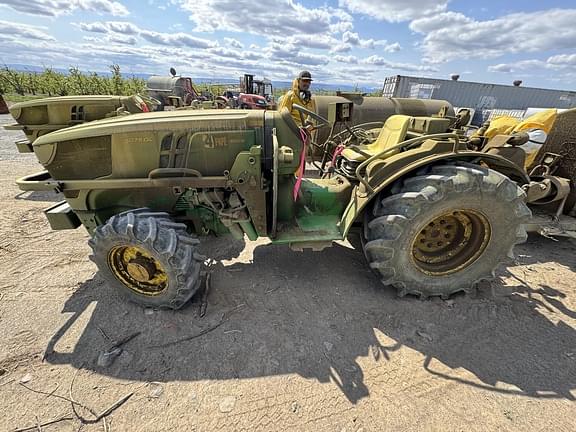 Image of John Deere 5075GL equipment image 1