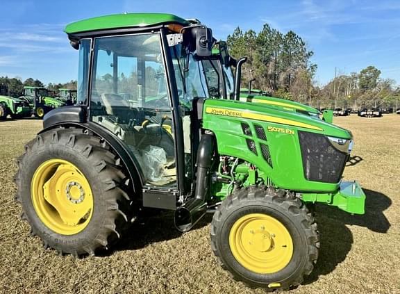 Image of John Deere 5075EN Primary image