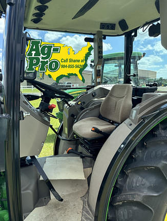 Image of John Deere 5075GN equipment image 3
