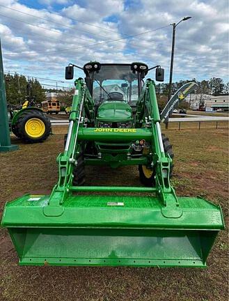 Image of John Deere 5075M equipment image 2