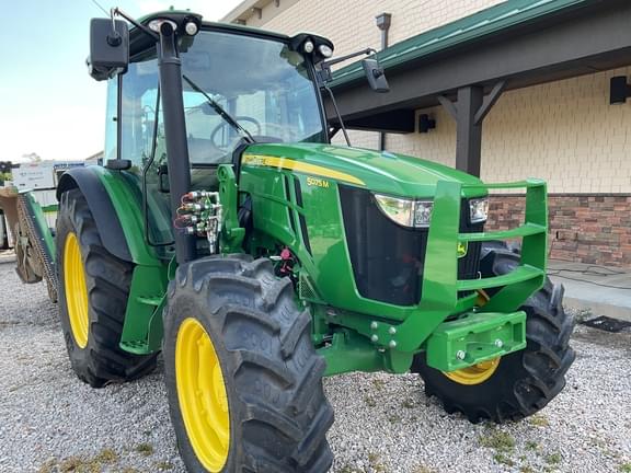 Image of John Deere 5075M equipment image 3