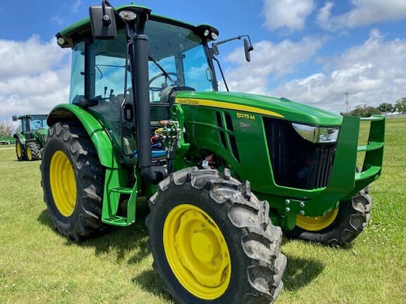 Image of John Deere 5075M equipment image 2