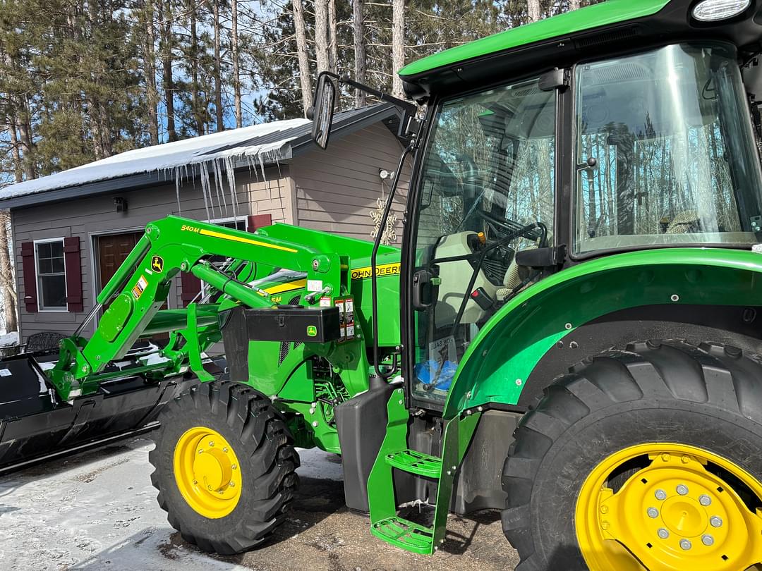 Image of John Deere 5075M Primary image